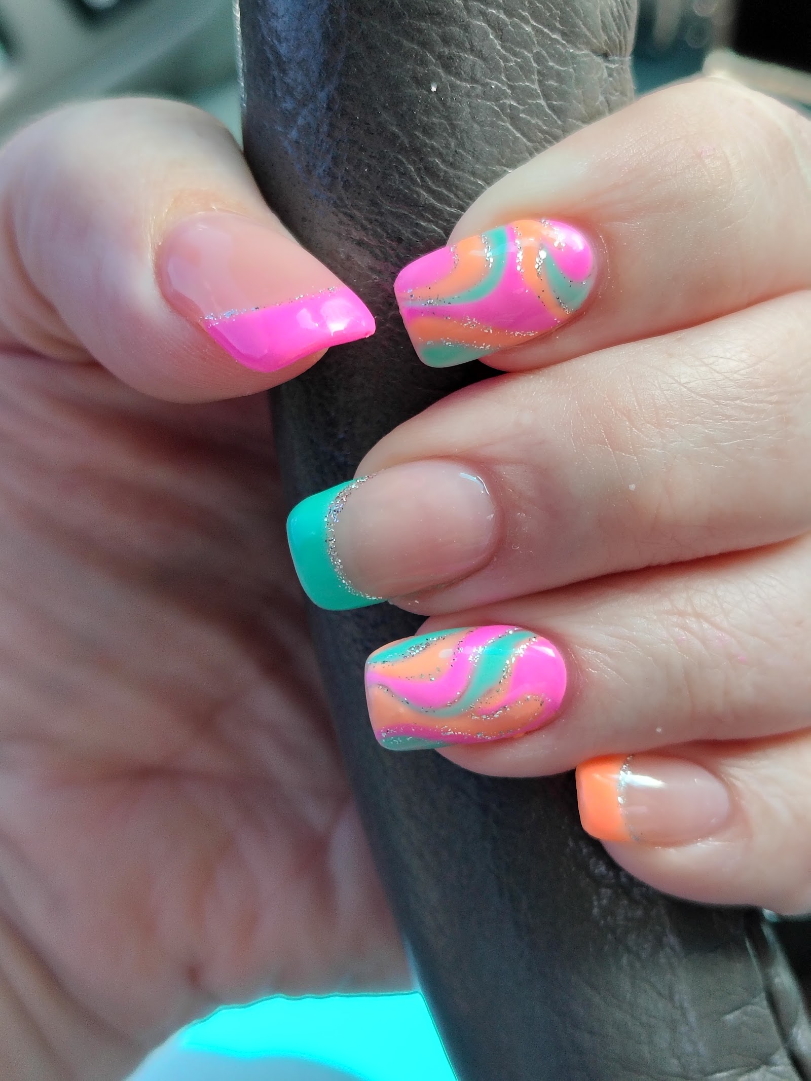 LUMINOUS NAIL SPA nail photo 2