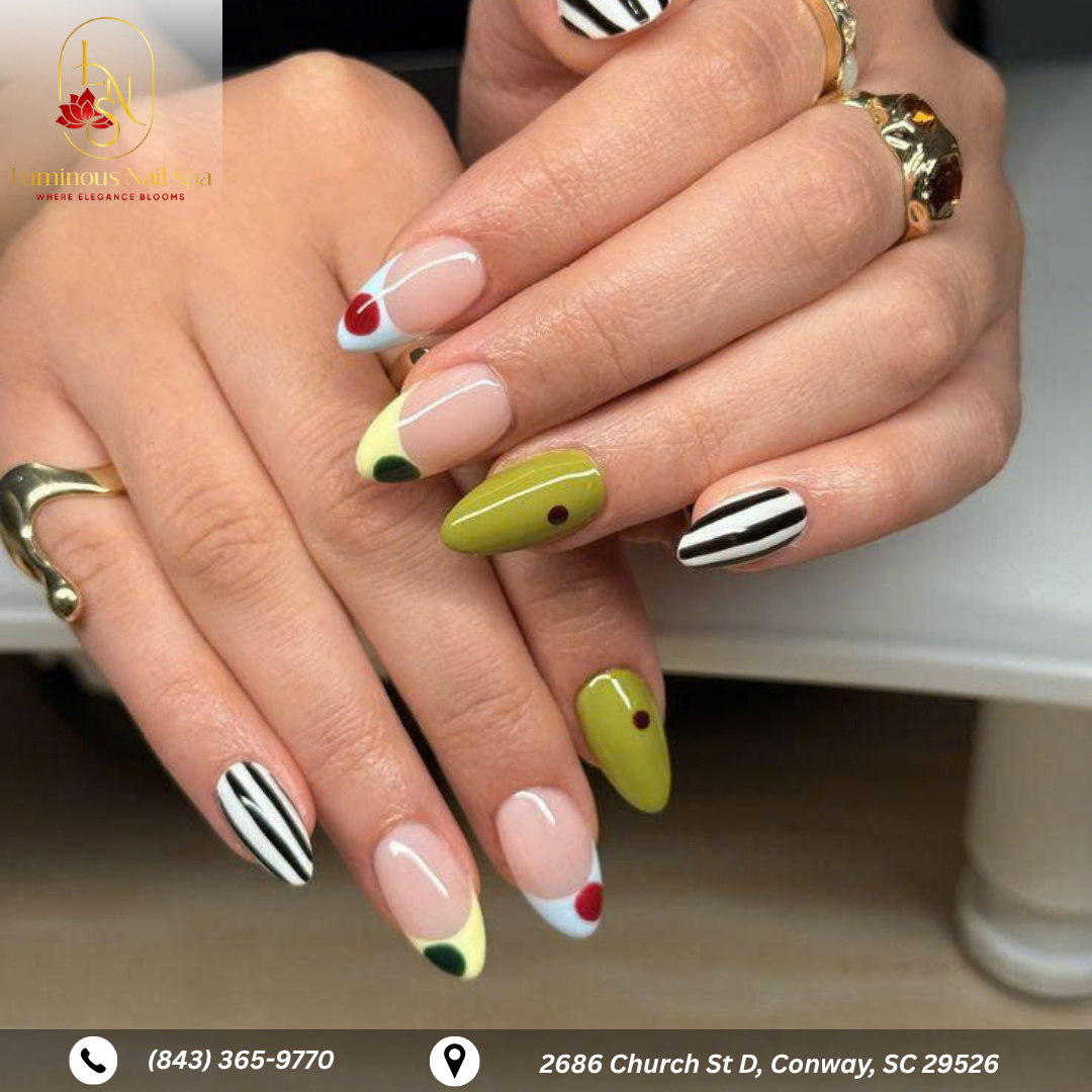 LUMINOUS NAIL SPA nail photo 3